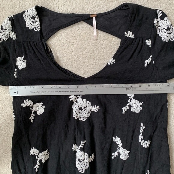 Free People Emma Black White Embroidered Floral LS A-Line Mini Dress Size XS - Picture 9 of 11